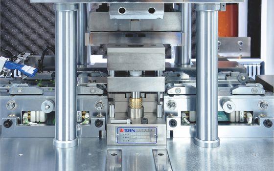 Macchine per la fabbricazione di semiconduttori per il processo di trimazione e modellazione 500W