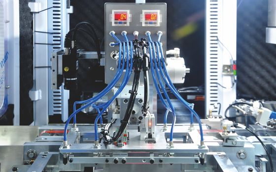 Componenti elettronici Trim and Form Machine Punching and Forming System 1000W