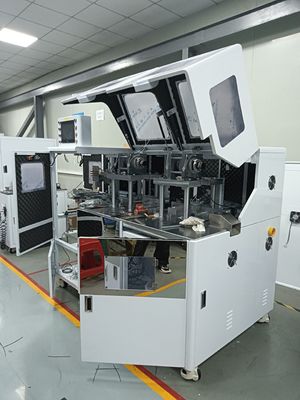 Macchina per la produzione di chip a semiconduttore